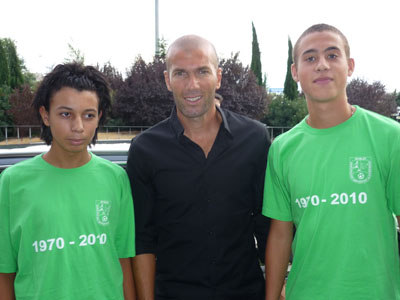 Zidane avec Fadi Senna et Antonio Morelles