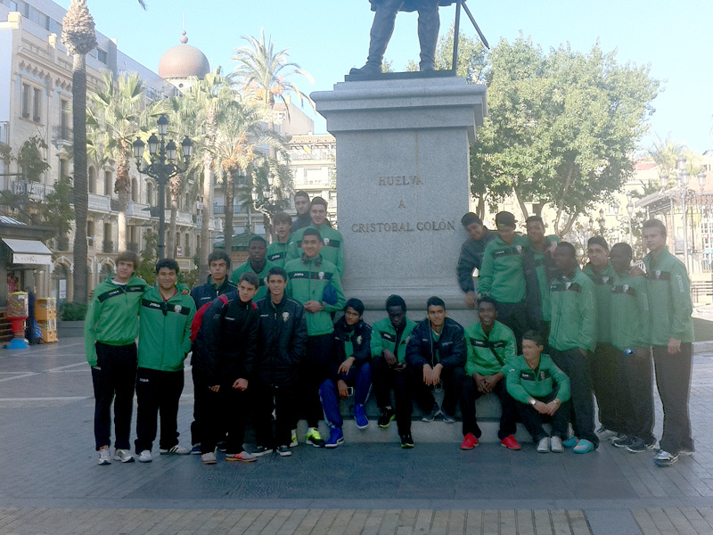 Stage in Seville: playing against Spanish first soccer team, Recreativo de Huelva, the InterSoccer boys completed the Andalucia tour