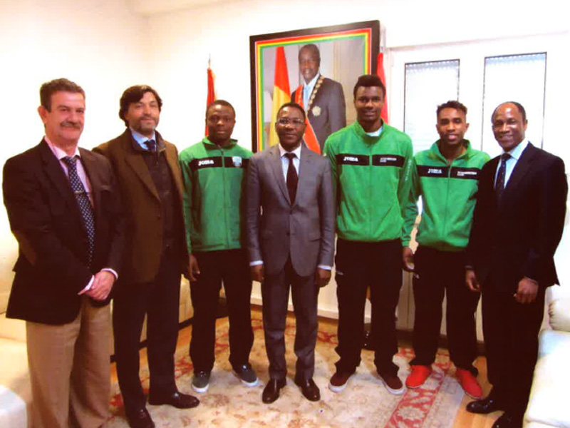 InterSoccer's management staff and guineans students has been received at the Embassy of Republic of Guinea in Spain