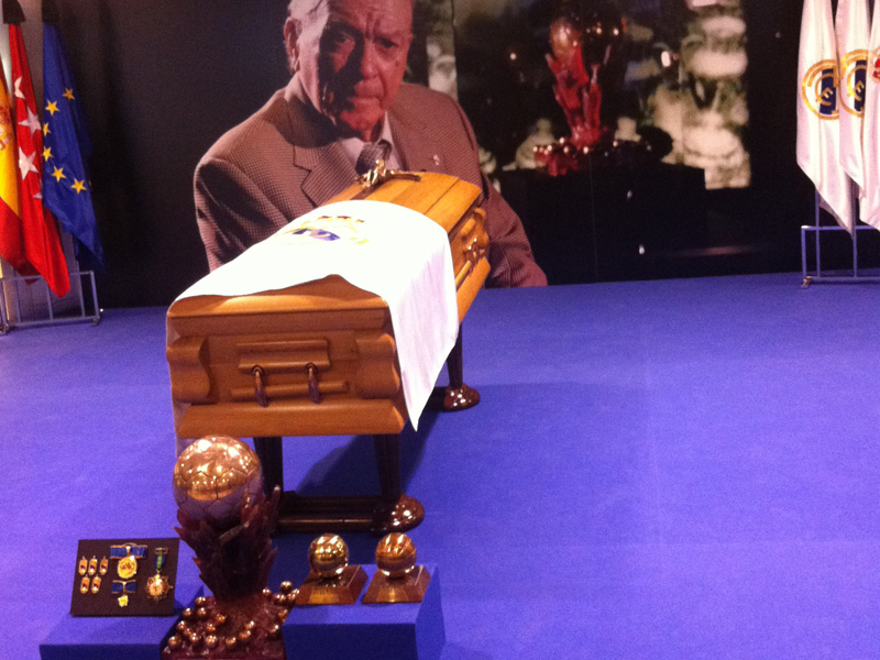 Di Stefano, the best football player in history, has left us