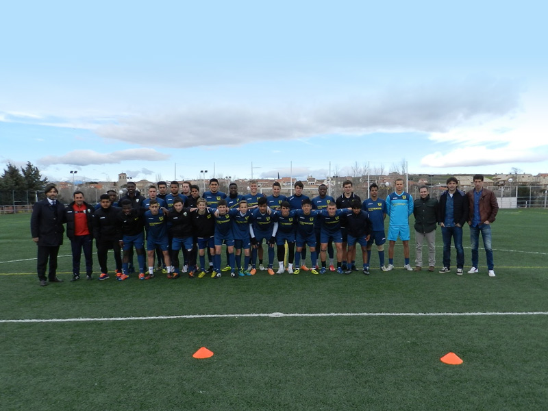 Fernando Morientes, former Real Madrid player and three times Champions League winner, visits InterSoccer in Alalpardo