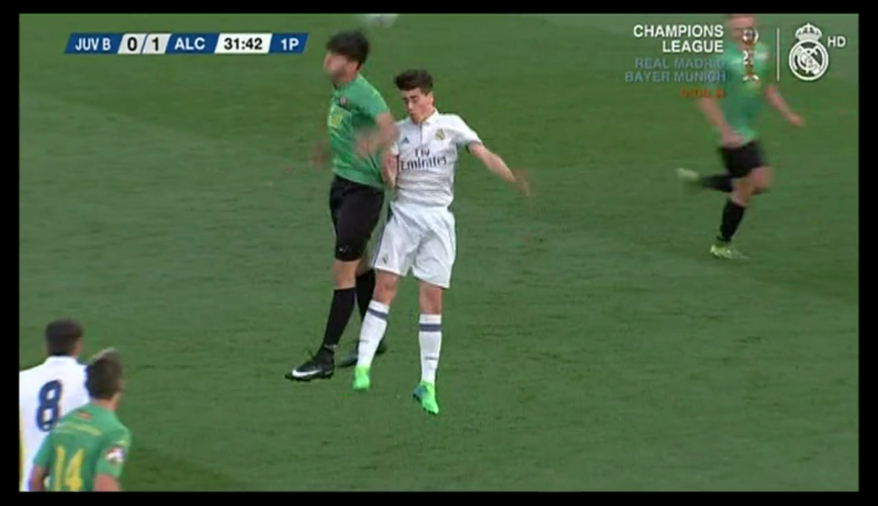 KEVIN CASTRO AND OSCAR PAN HIGHLIGHT AND SURPRISE AT THE REAL MADRID TELEVISION CAMERAS.