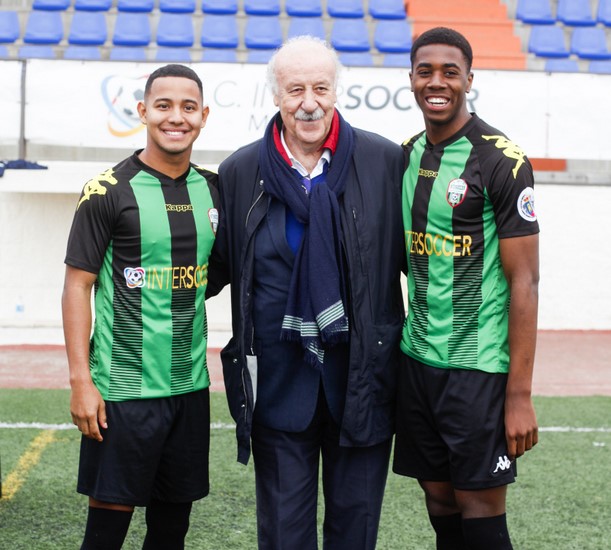 Vicente Del Bosque visits A.C. Intersoccer Madrid